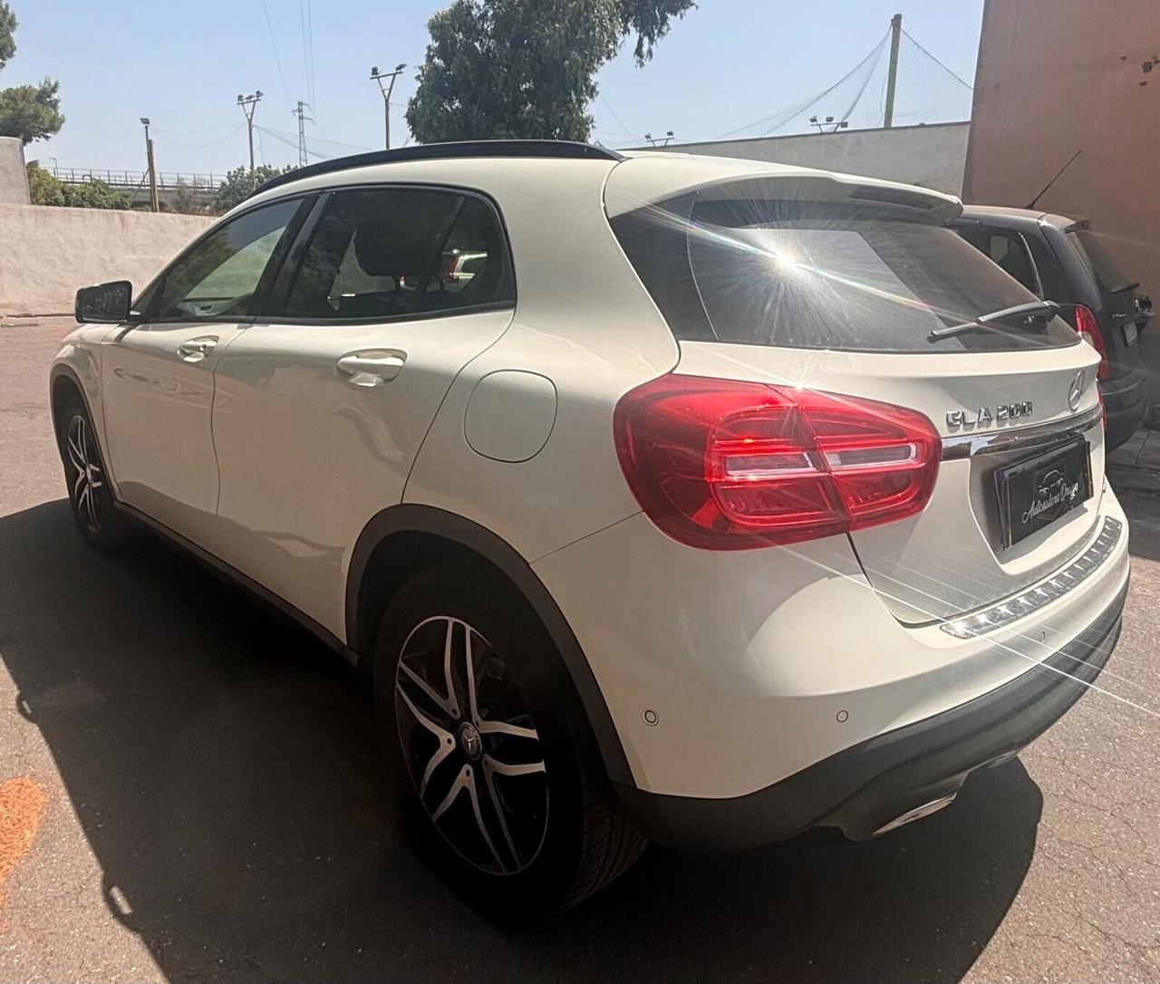 Mercedes-benz GLA 200 d Automatic 4Matic Premium
