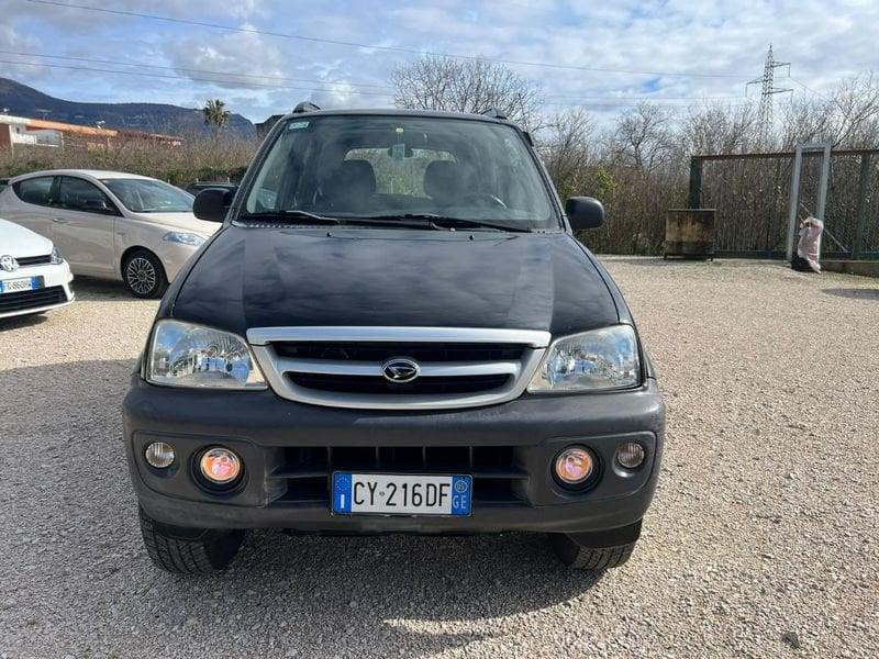 Daihatsu Terios TERIOS 1.300 BENZ/GPL 4WD