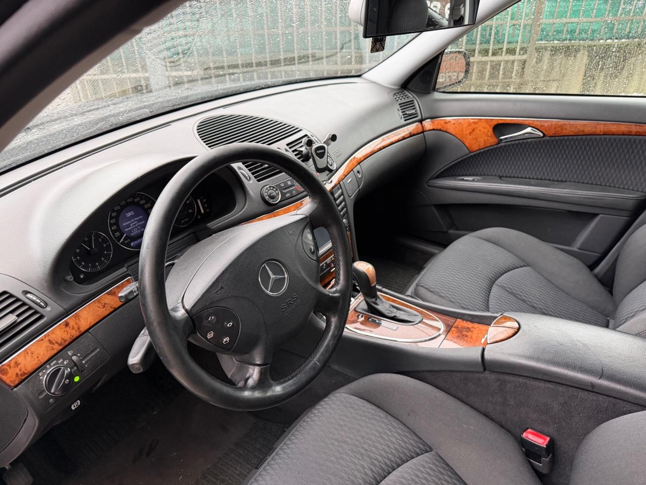 MERCEDES-BENZ E220 CDI 150CV AUTOMATICO GANCIO TRAINO