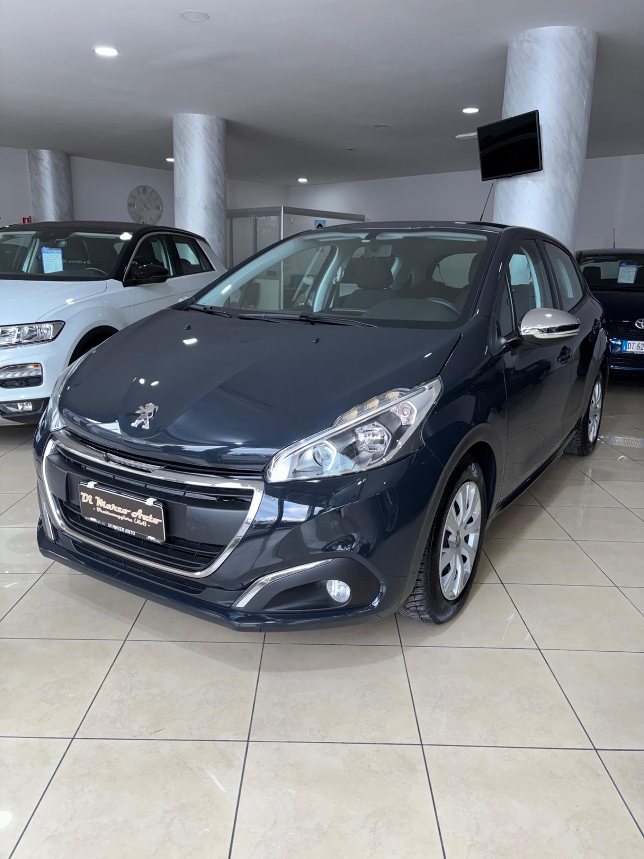 Peugeot 208 BlueHDi 75 5 porte Allure