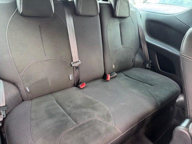 DS AUTOMOBILES DS 3 BlueHDi 100 Performance Line