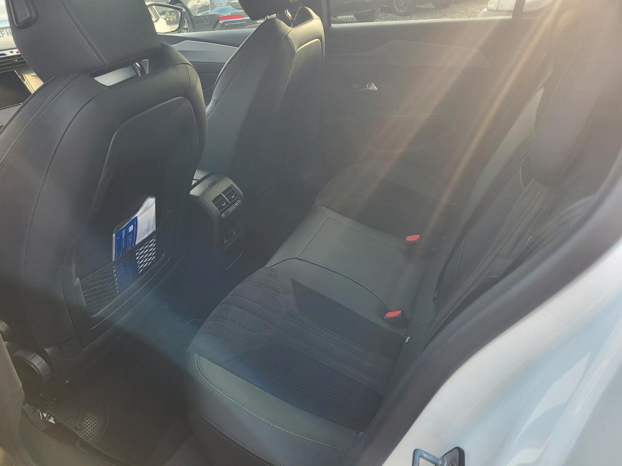 Peugeot 308 Plug-in Hybrid 180 e-EAT8 GT Pack