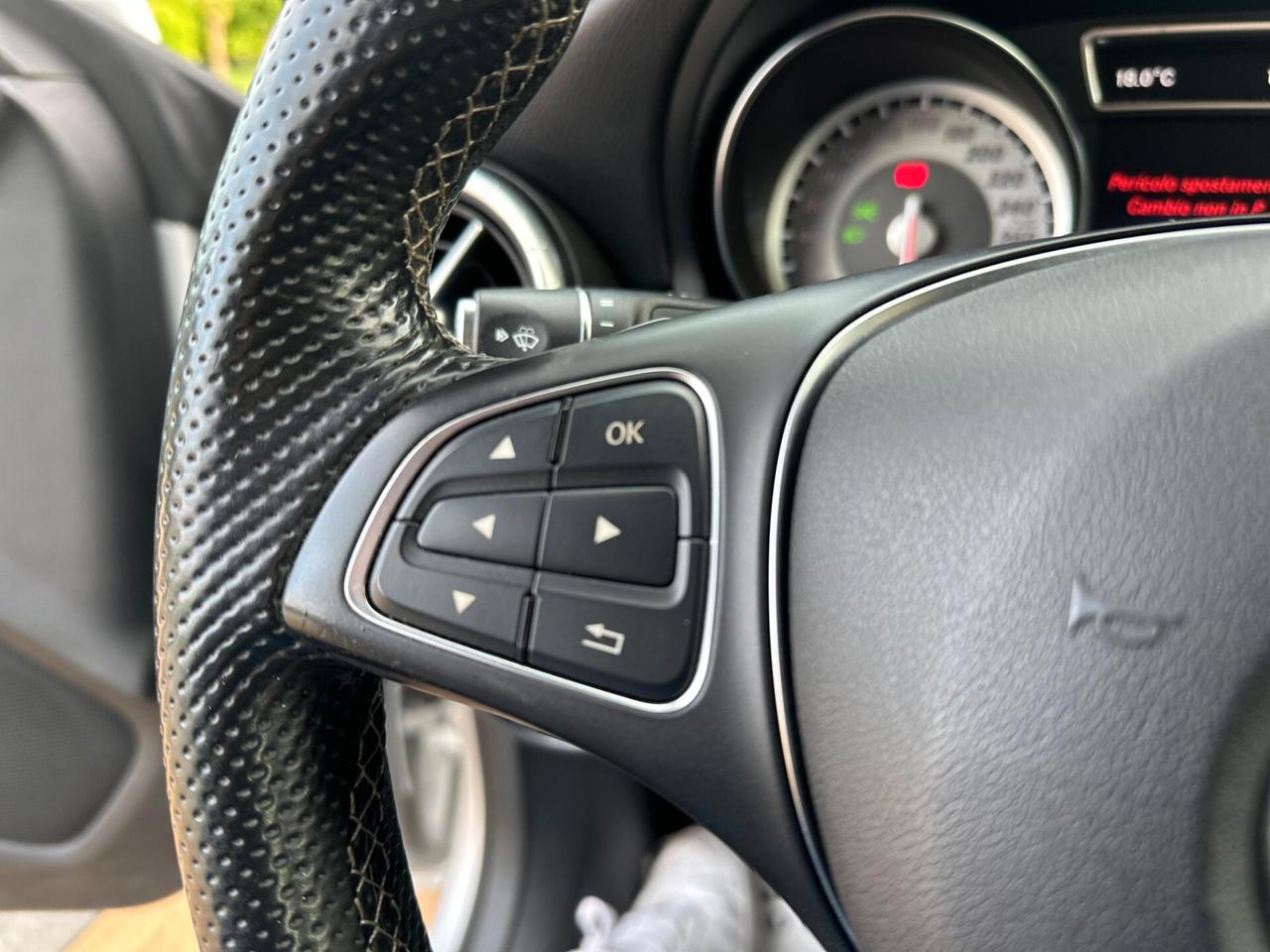 Mercedes-benz CLA 180 d Automatic Premium NEOPATENTATI
