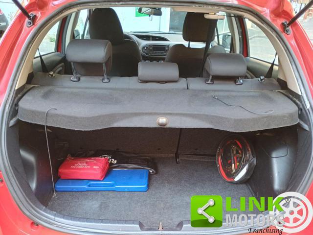 TOYOTA Yaris 1.0 5 porte Active 51 kw NEOPATENTATI