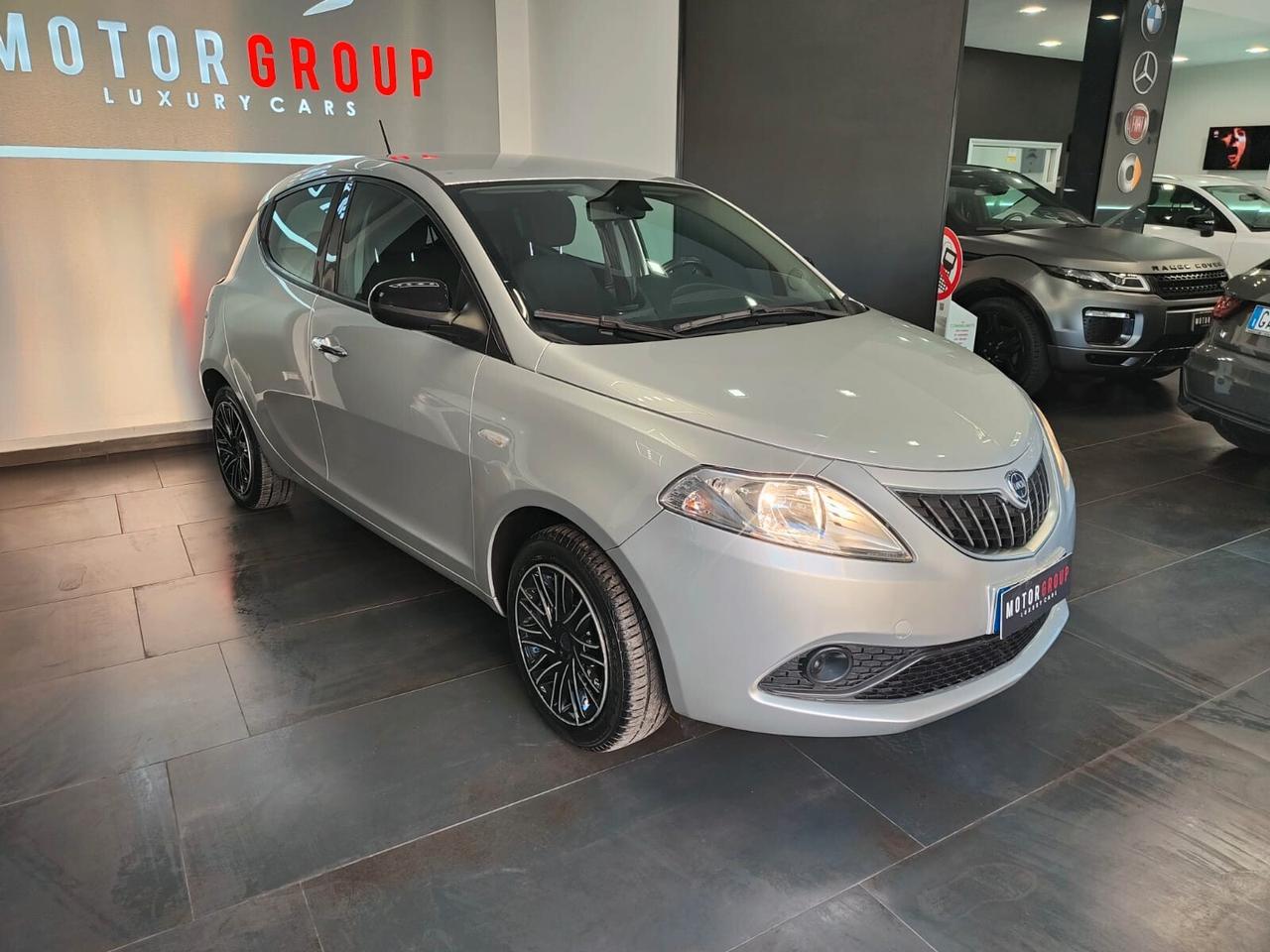 Lancia Ypsilon 1.2 69 CV 5 porte GPL Platinum