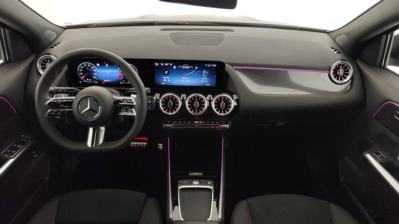 Mercedes-Benz GLA 200 d automatic