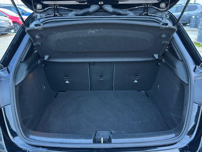 Mercedes-Benz Classe A A 180 d Automatic Premium NIGHT-EDITION