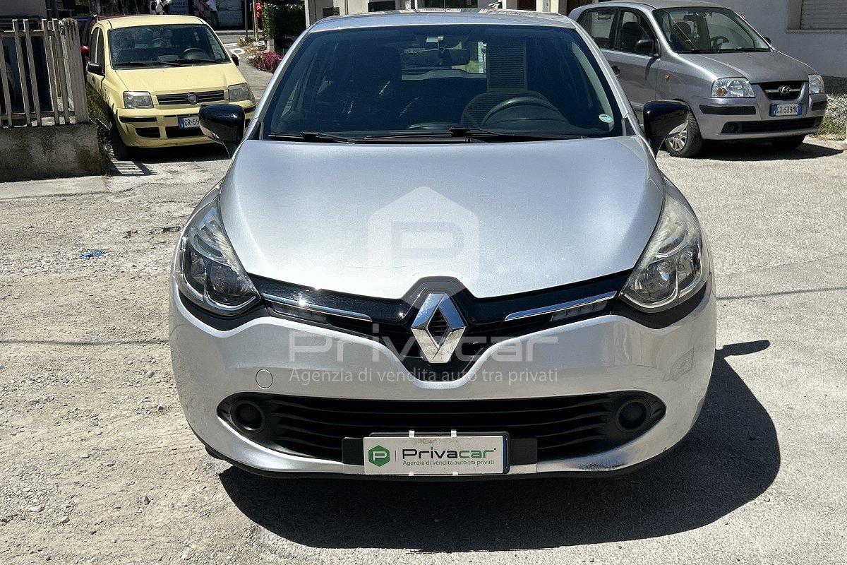 RENAULT Clio 1.2 75CV 5 porte Live