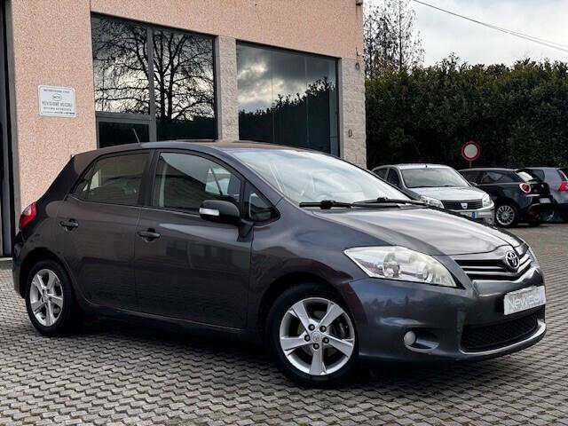 Toyota Auris 1.4 D-4D 5 porte Sol