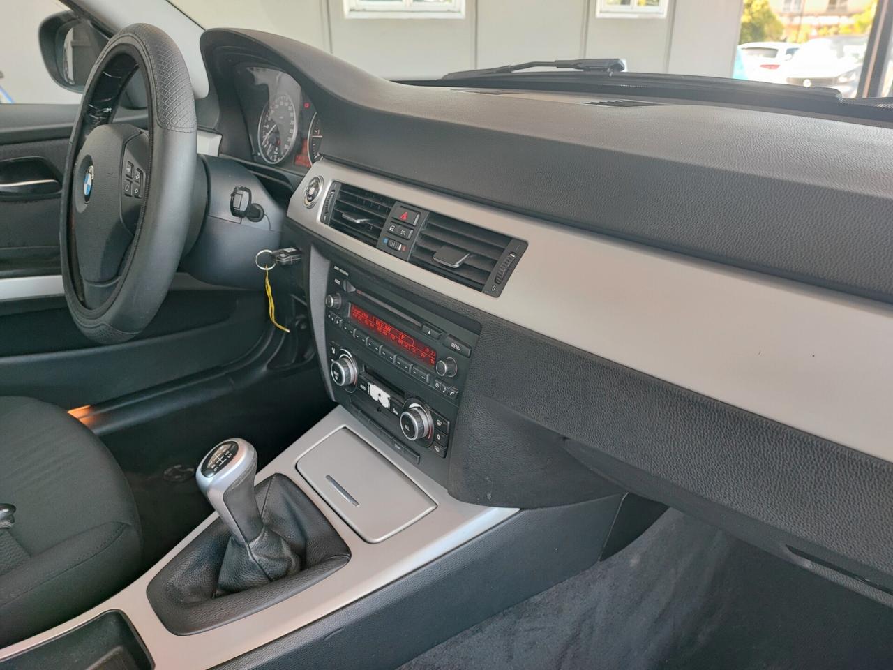 Bmw 318 318d 2.0 143CV cat Touring MSport