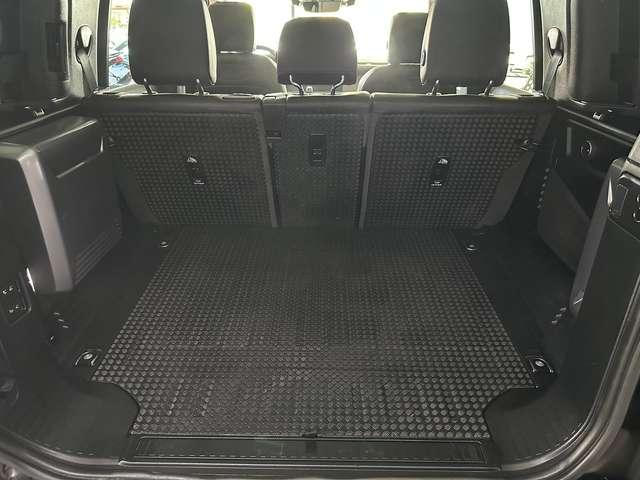 Land Rover Defender 110 2.0d sd4 HSE awd 240cv auto MOTORE NUOVO KM0