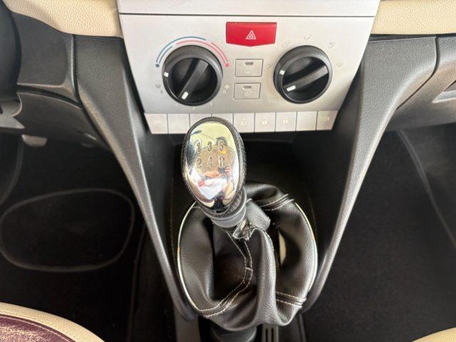 LANCIA Ypsilon 1.2 69 CV Platino OK NEOP INTERNI IN PELLE