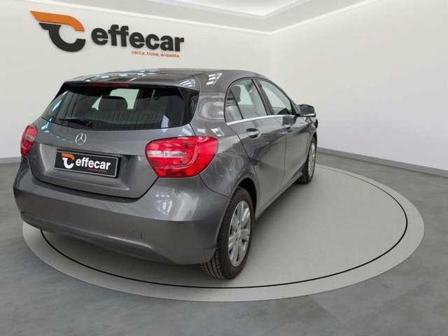 Mercedes-Benz A 180 Premium