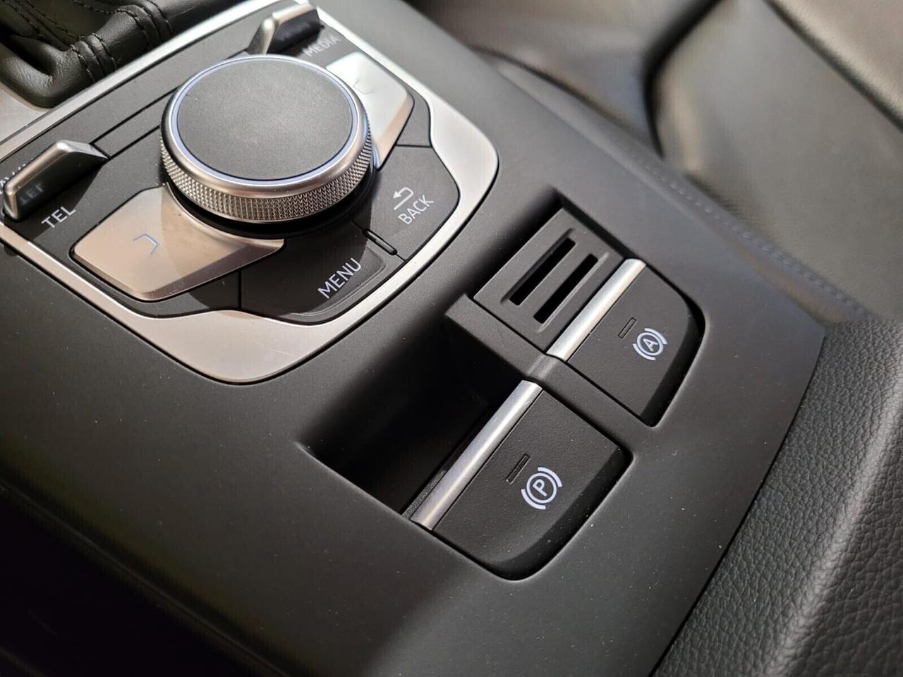 Audi A3 SPB 40 TDI quattro S tronic Business