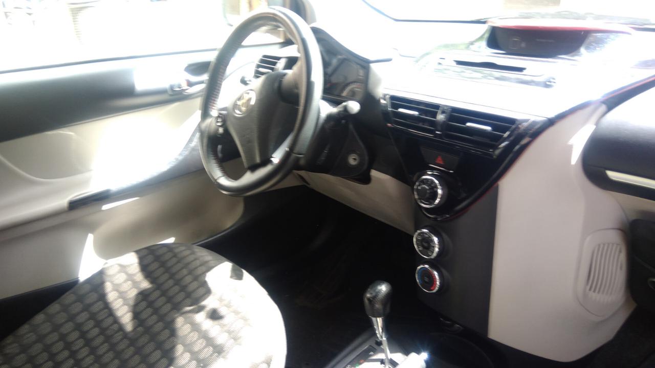Toyota iQ 1.0 KM ZERO LEGGI NOTE