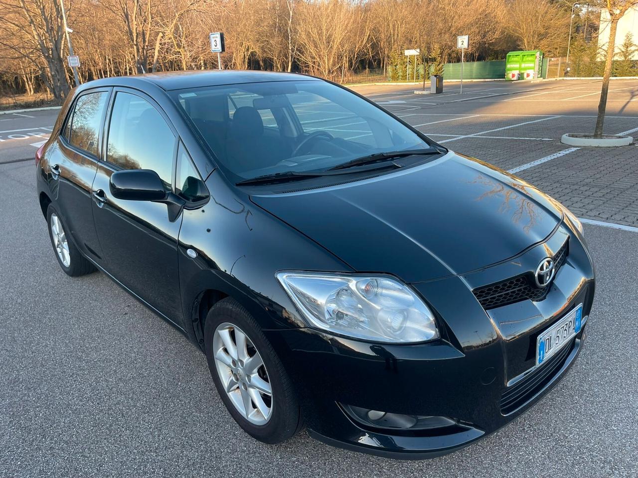 Toyota Auris 1.4 5 porte Sol