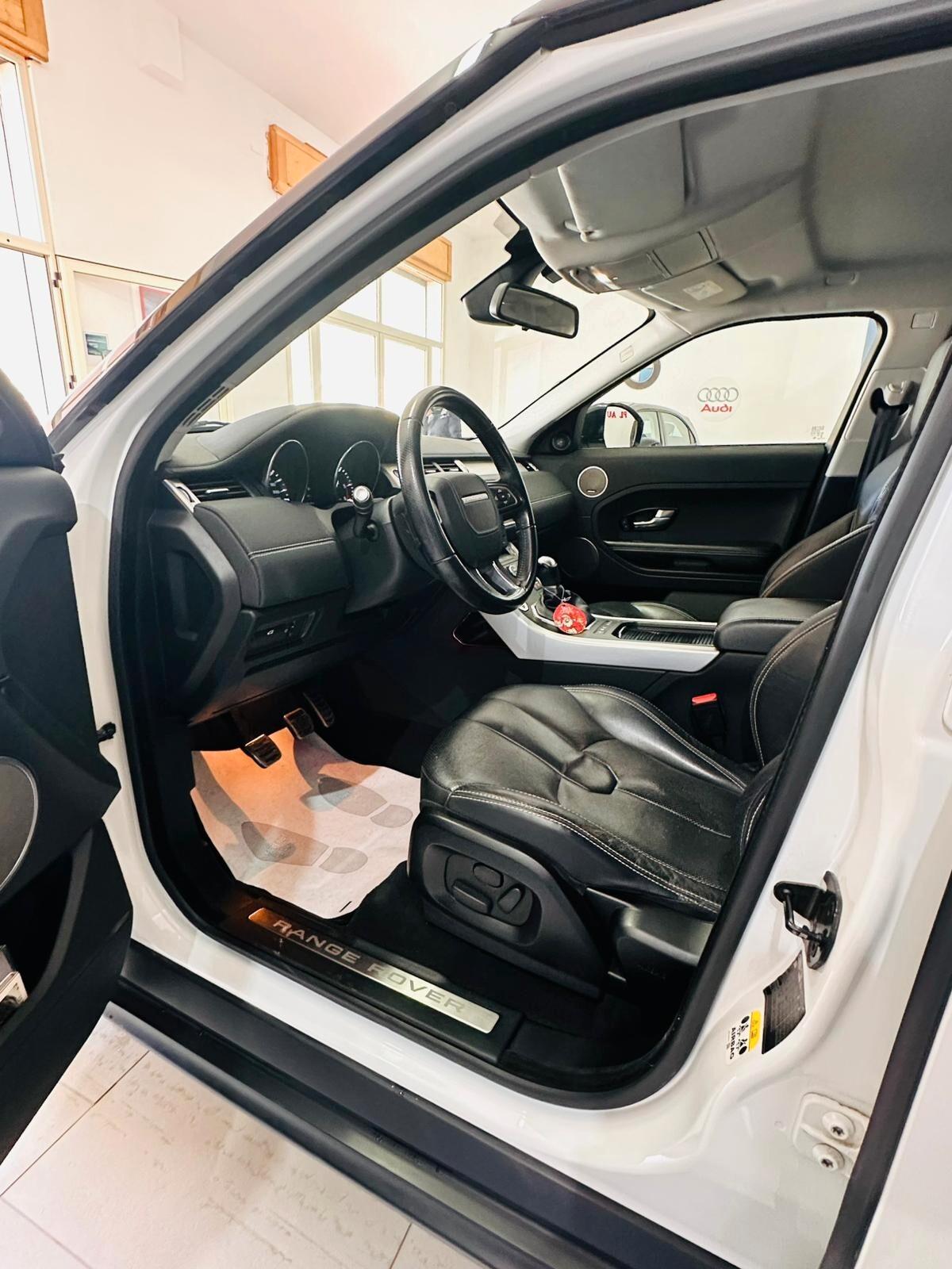 Land Rover Range Evoque 2.2 TD4 5p. Dynamic