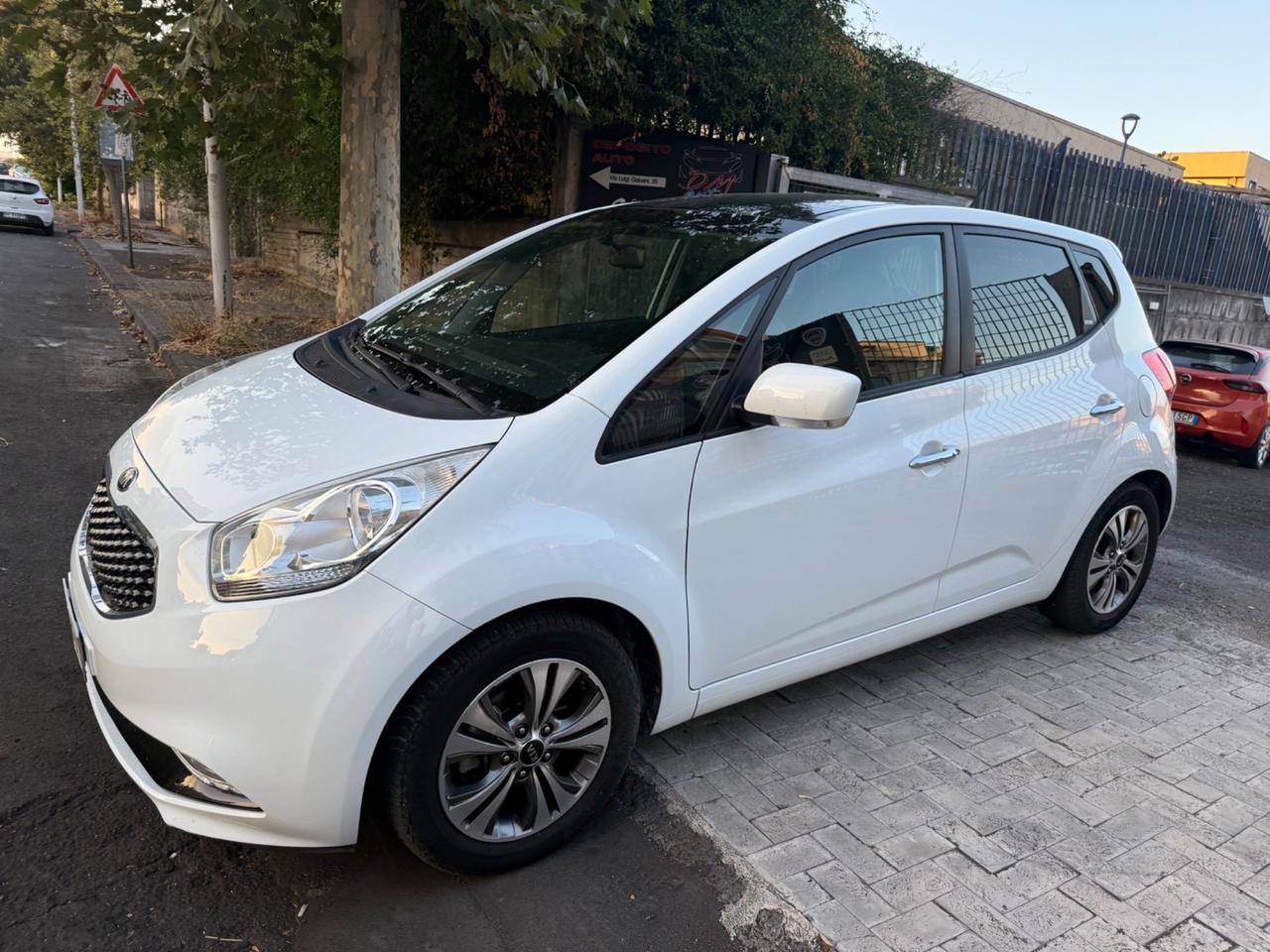 Kia Venga 1.4 CRDi 90 CV S&S High Tech