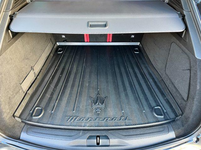 MASERATI Grecale V6 530 CV AWD Trofeo *FULL FULL OPTIONAL*