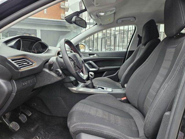 PEUGEOT 308 BlueHDi 120 S&S Allure