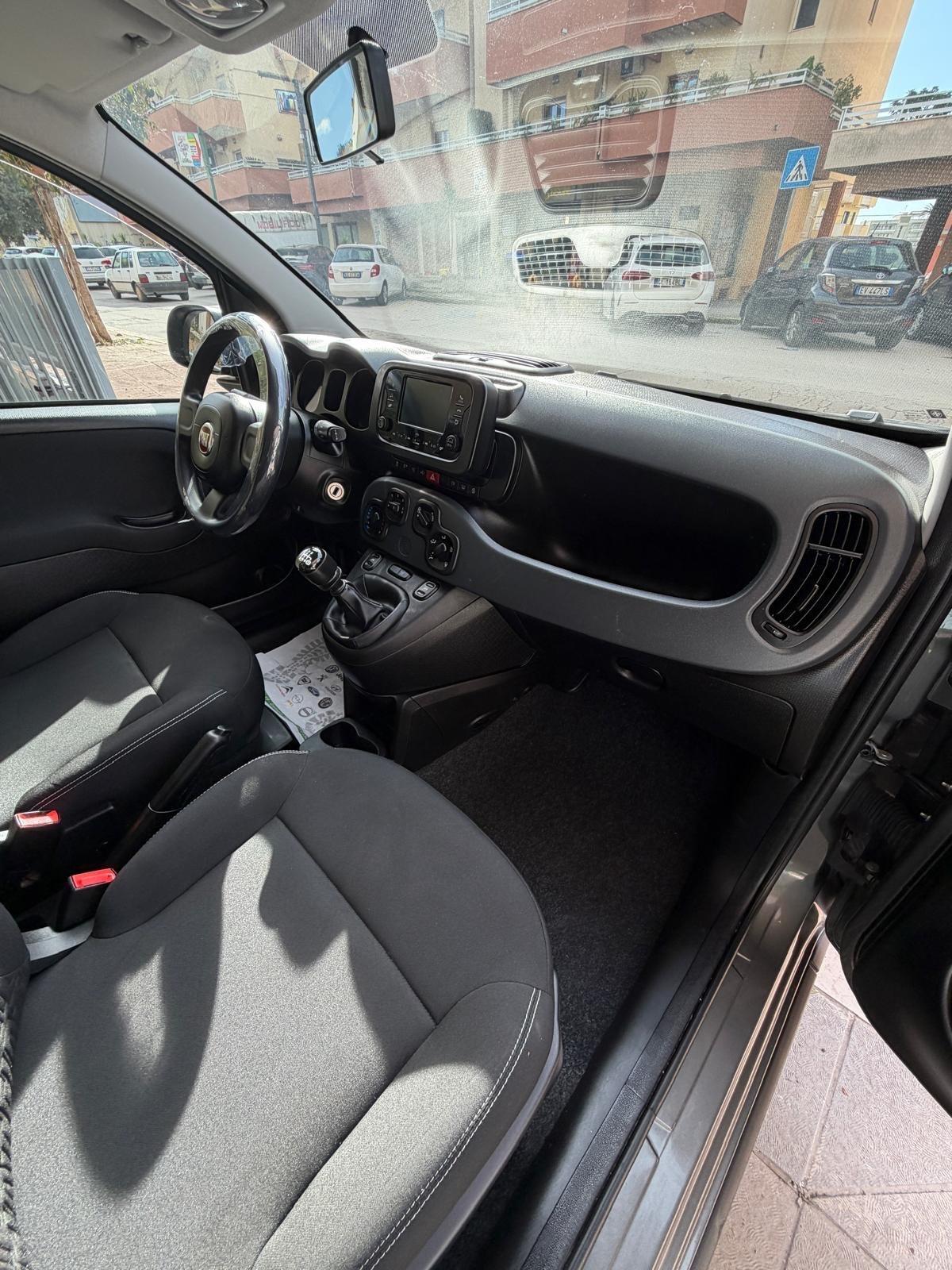 Fiat Panda 1.0 firefly