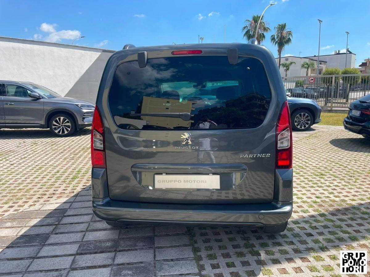 PEUGEOT - Partner - BlueHDi 100 Outdoor