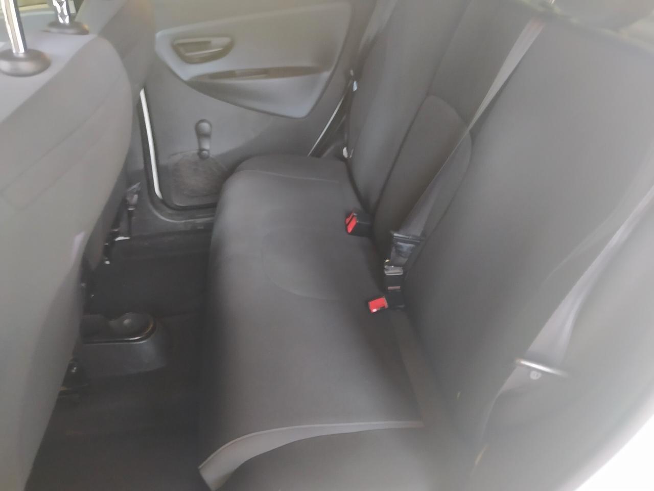 Lancia Ypsilon 1.2 69 CV 5 porte GPL Ecochic Gold Neopatentati