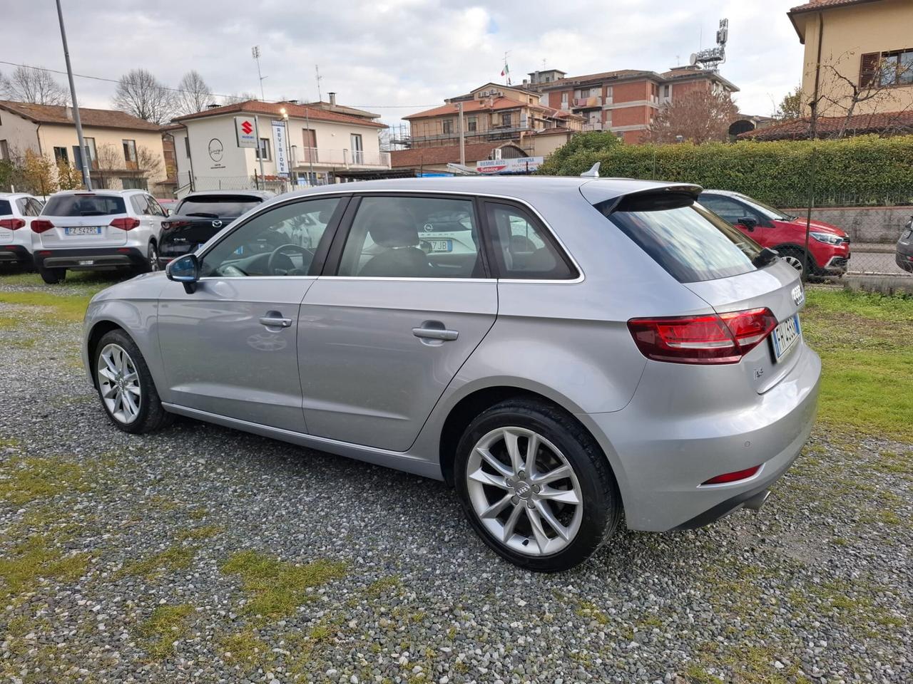 Audi A3 SPB 1.6 TDI S tronic Design