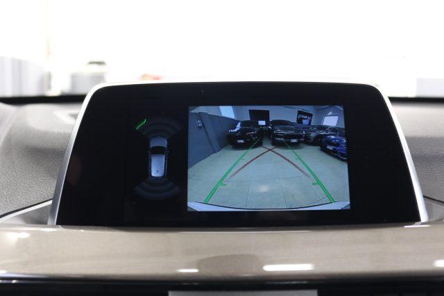 BMW X1 sDrive18d xLine AUTO