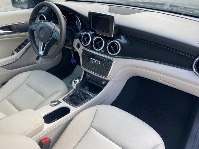 MERCEDES-BENZ CLA 200 CDI Sport