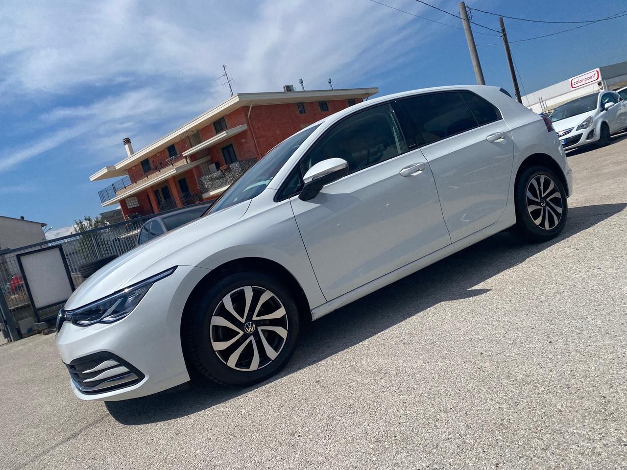 Volkswagen Golf VIII 2.0 TDI SCR Active 116cv