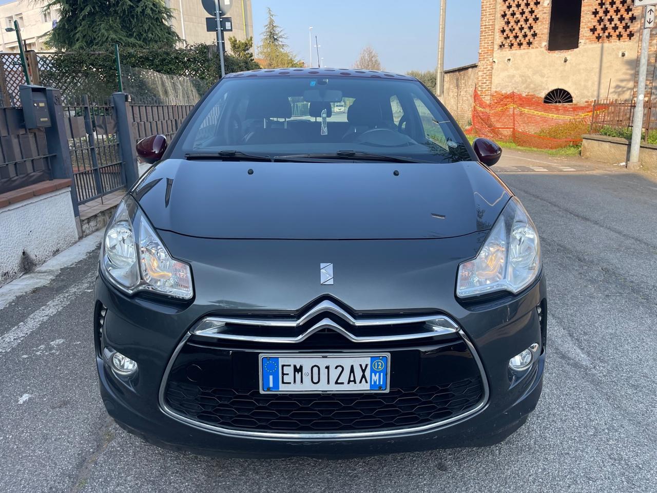 Ds DS3 DS 3 1.4 HDi 70 Just Black