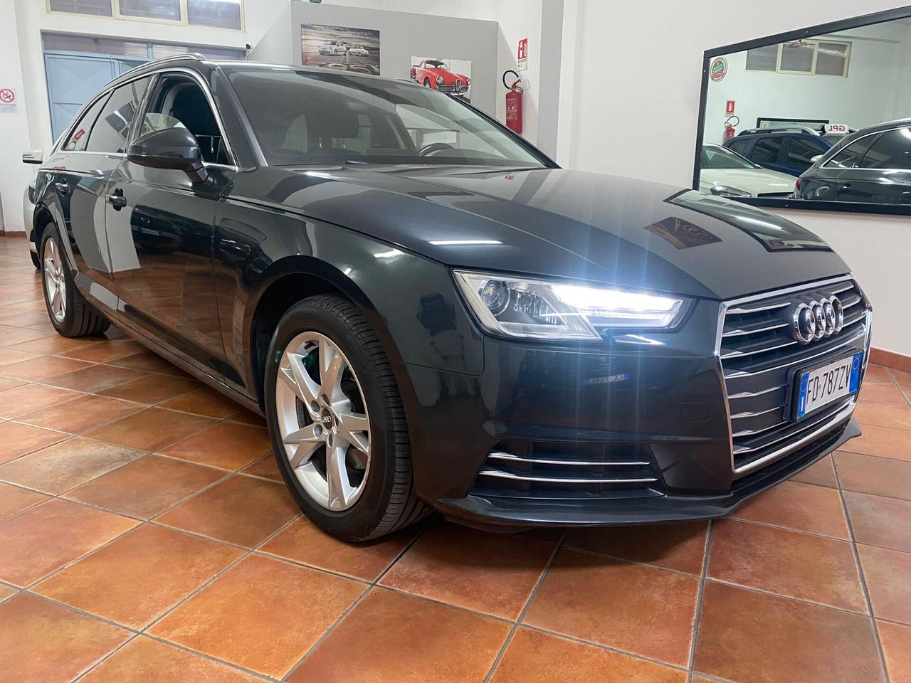 AUDI A4 2.0 TDI 150 CV S TRONIC BUSINESS SPORT