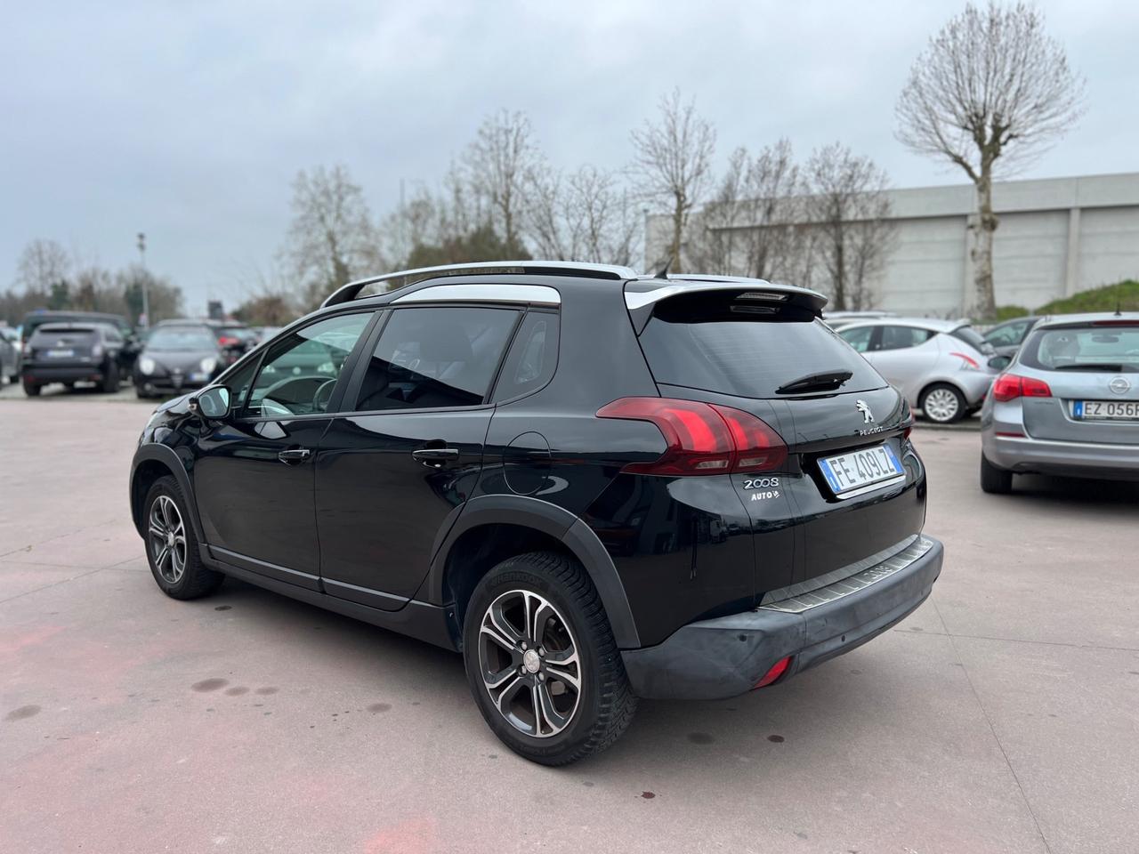 Peugeot 2008 BlueHDi 100 Allure