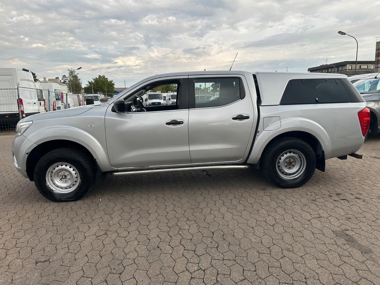 Nissan Navara 2.3 dCi 4WD Double Cab Acenta
