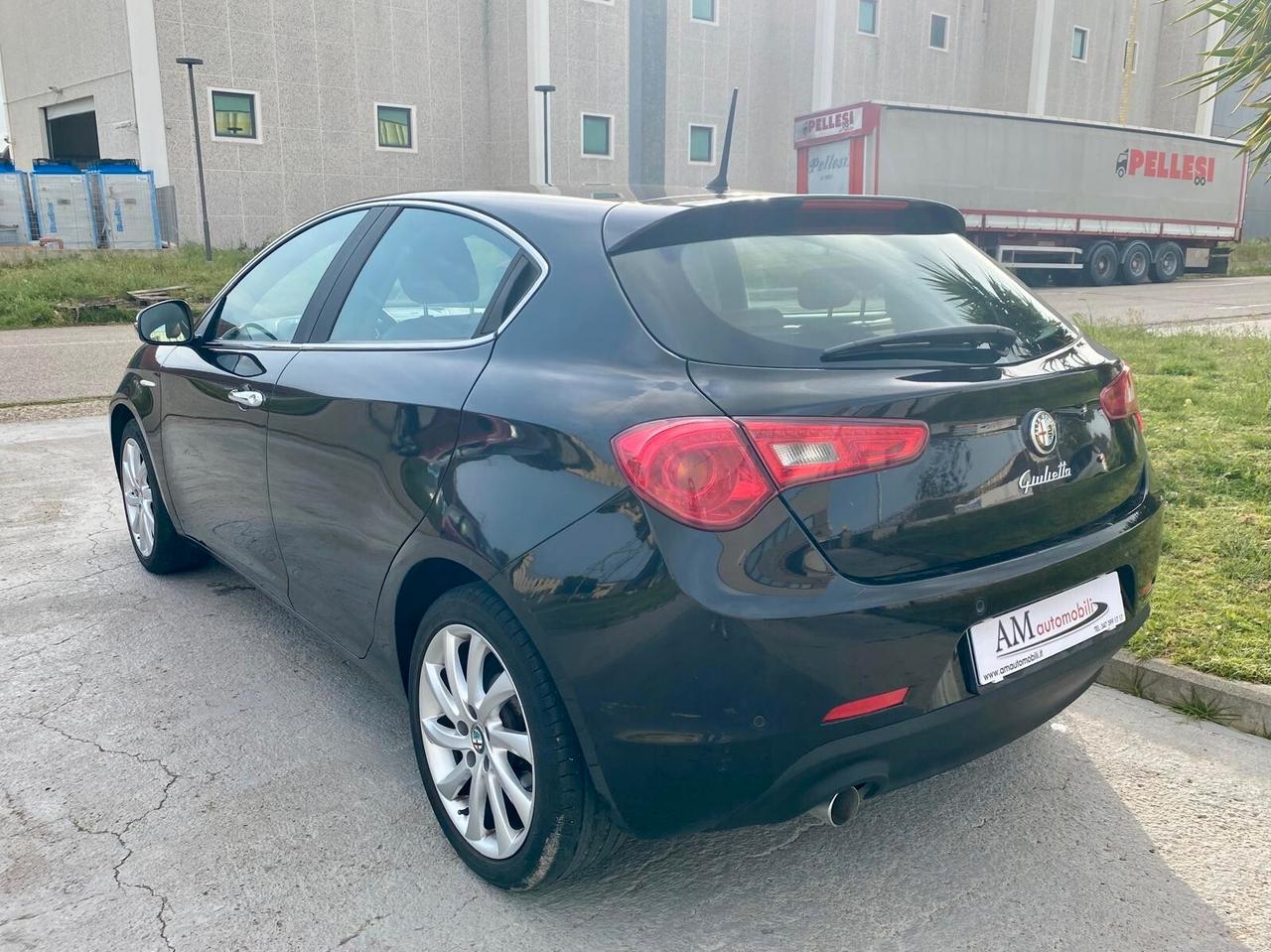 Alfa Romeo Giulietta 1.6 JTDm-2 105 CV Exclusive