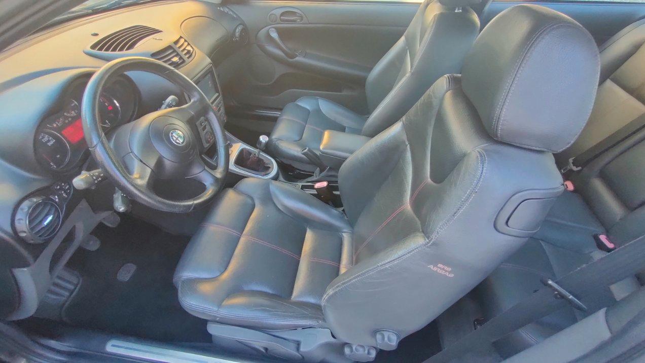 Alfa Romeo 147 2.0i 16V Twin Spark 150 CV 3p. Distinctive MANUALE