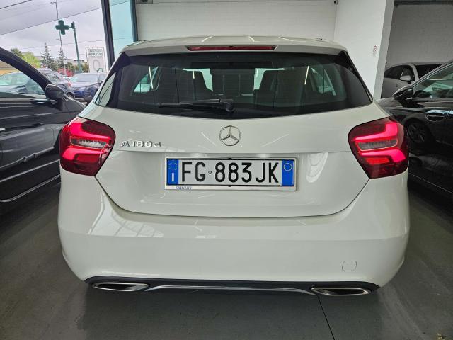 Mercedes-Benz A 180 d Premium my16
