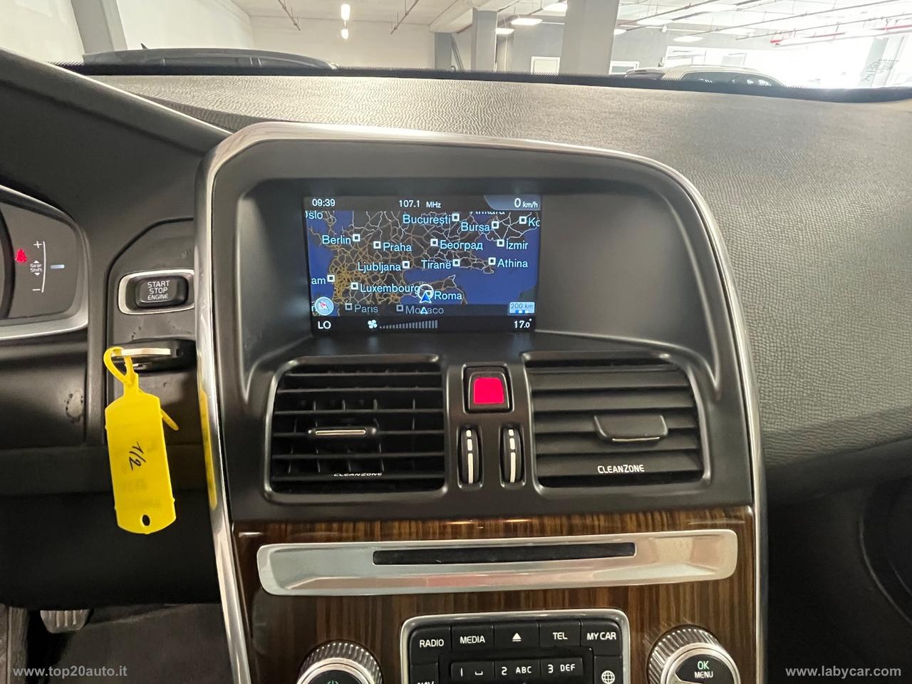 VOLVO XC60 D3 Business Plus|MANUALE|PELLE TOT
