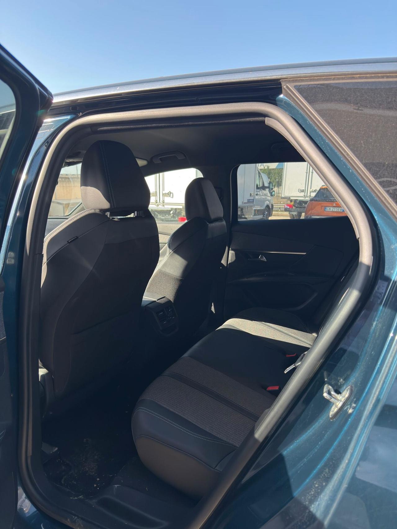 Peugeot 3008 BlueHDi 130 S&S EAT8 Allure Pack