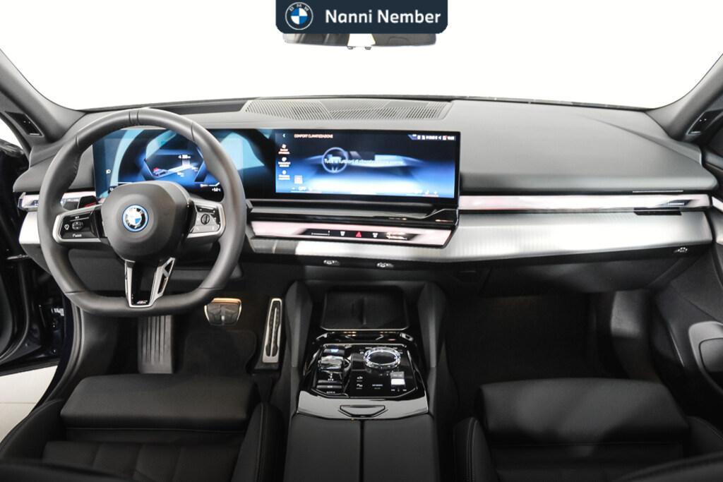 BMW i5 Touring MSport Edition eDrive40