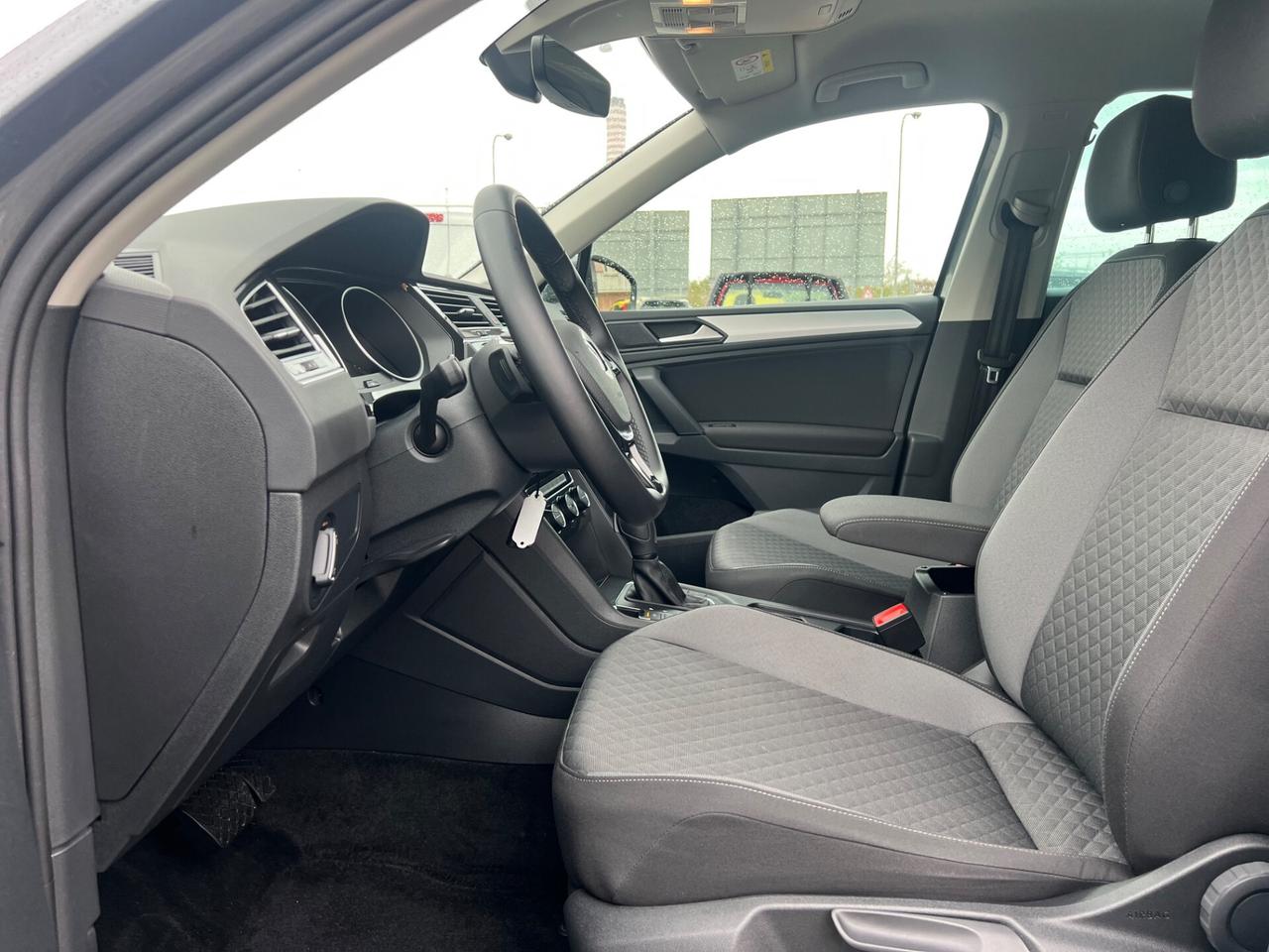 Volkswagen Tiguan 2.0 TDI SCR DSG Sport BMT