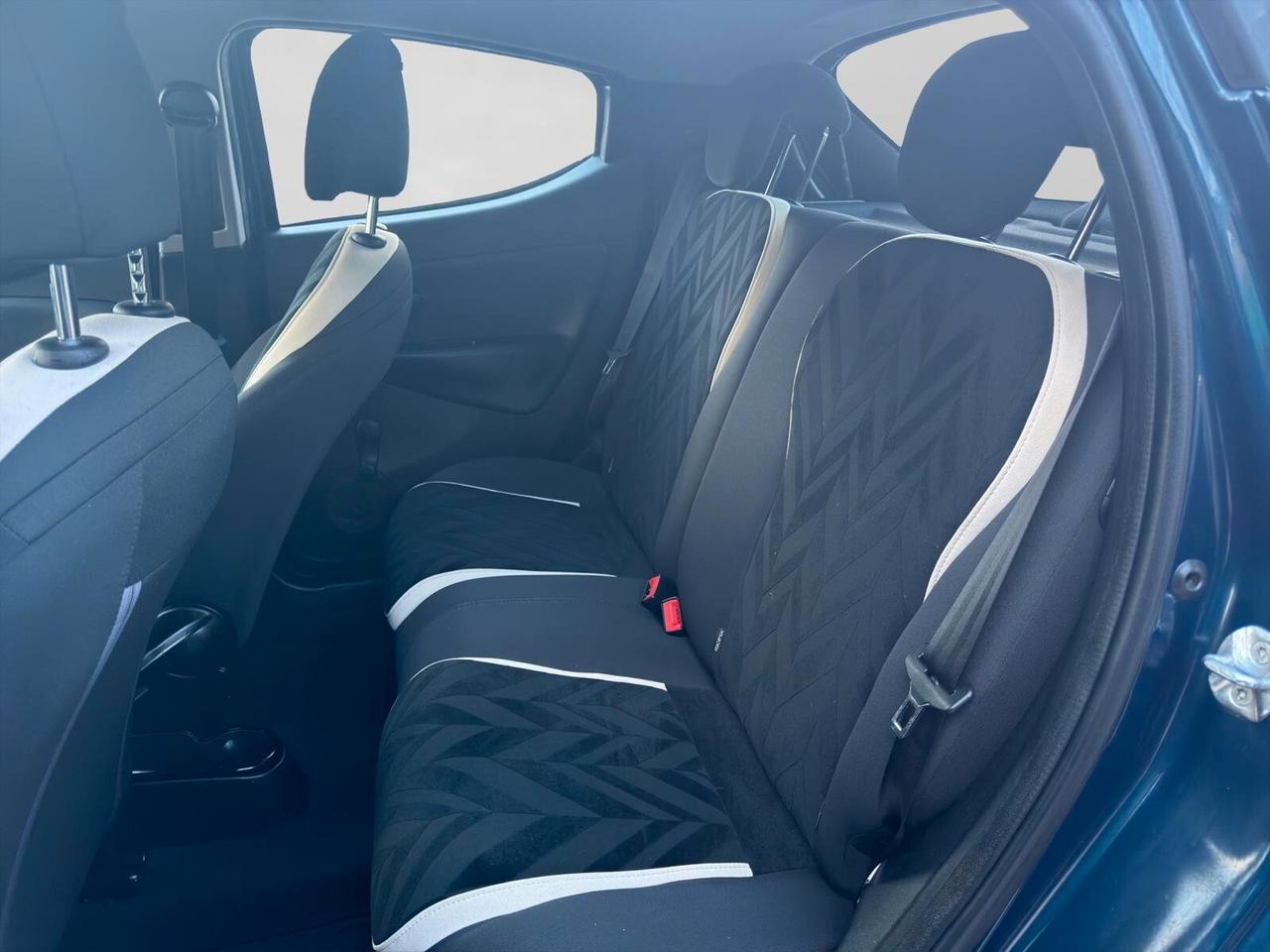 Lancia Ypsilon 0.9 85cv Ecochic Gold