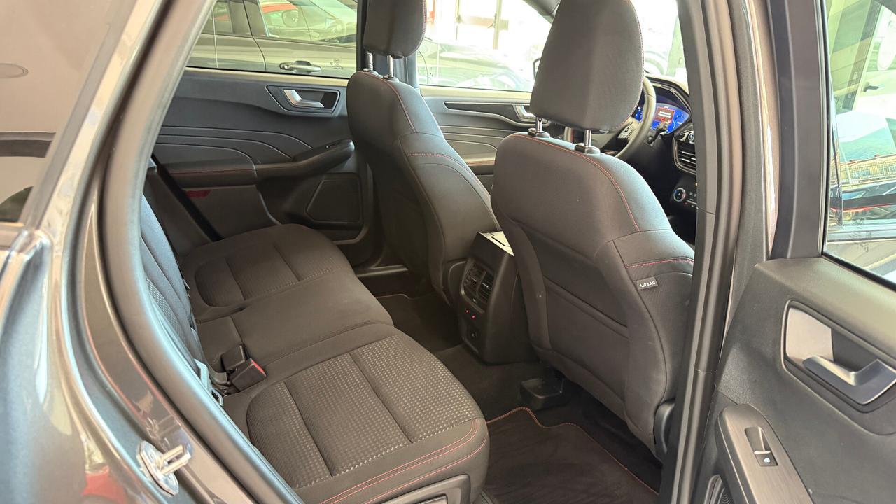 Ford Kuga 2.0 TDCI 120 CV ST - LINE