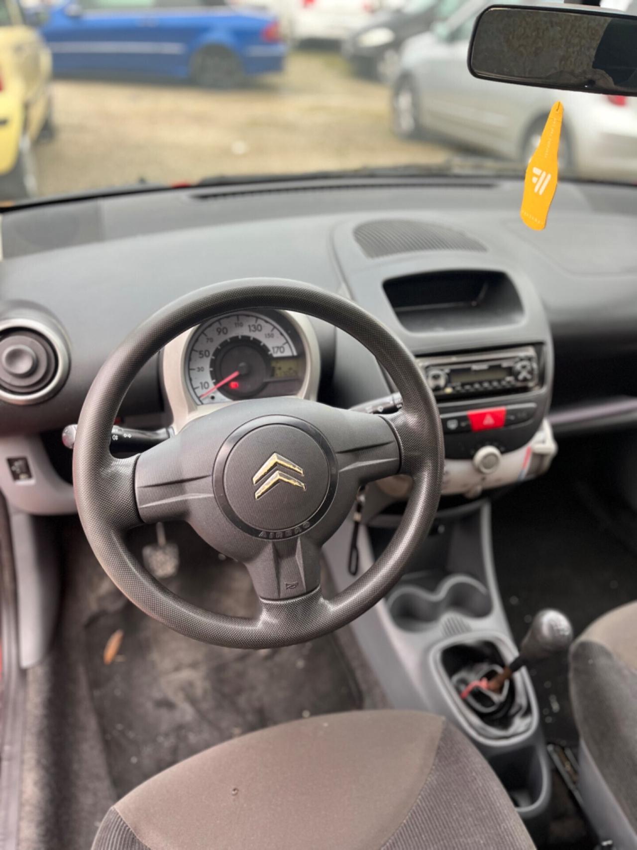 Citroen C1 1.0 benzina 5 porte SI NEOPATENTATI