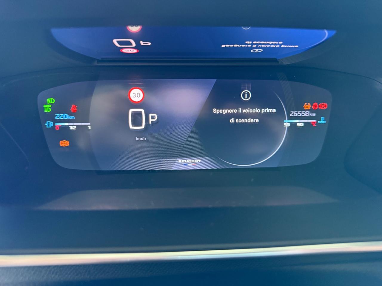 Peugeot 2008 PureTech 130 S&S EAT8 GT