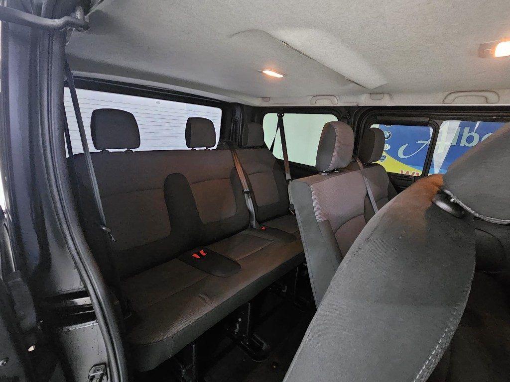 Nissan Primastar 2.0 dCi 110CV PC-TN Bus 9 posti + IVA