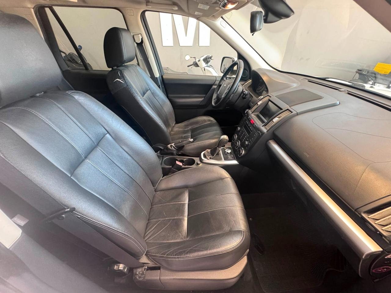 Land Rover Freelander 2.2 TD4 S.W. SE
