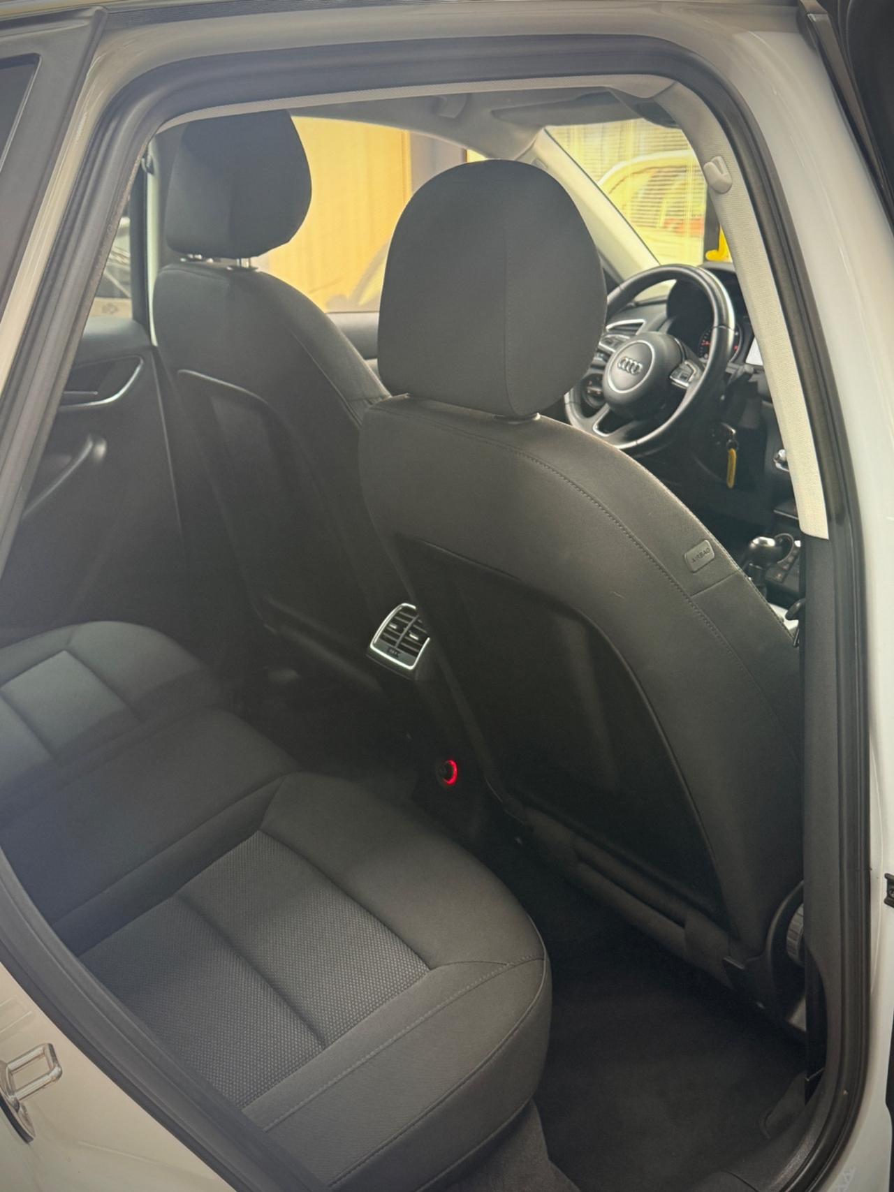Audi Q3 2.0 TDI 150 CV quattro S tronic edition Sport