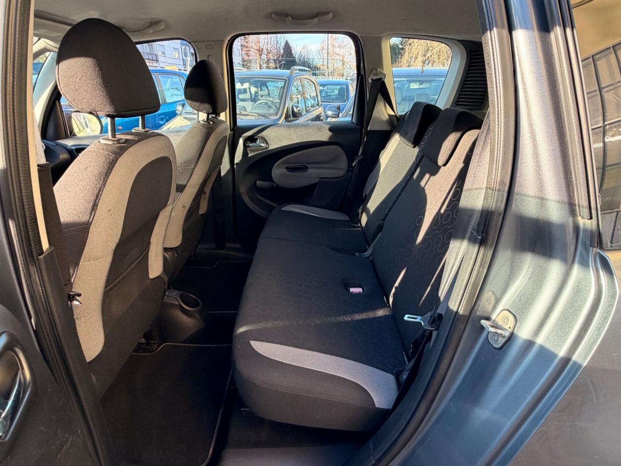 Citroen C3 Picasso 1.6 VTi 2010 GPL EURO5